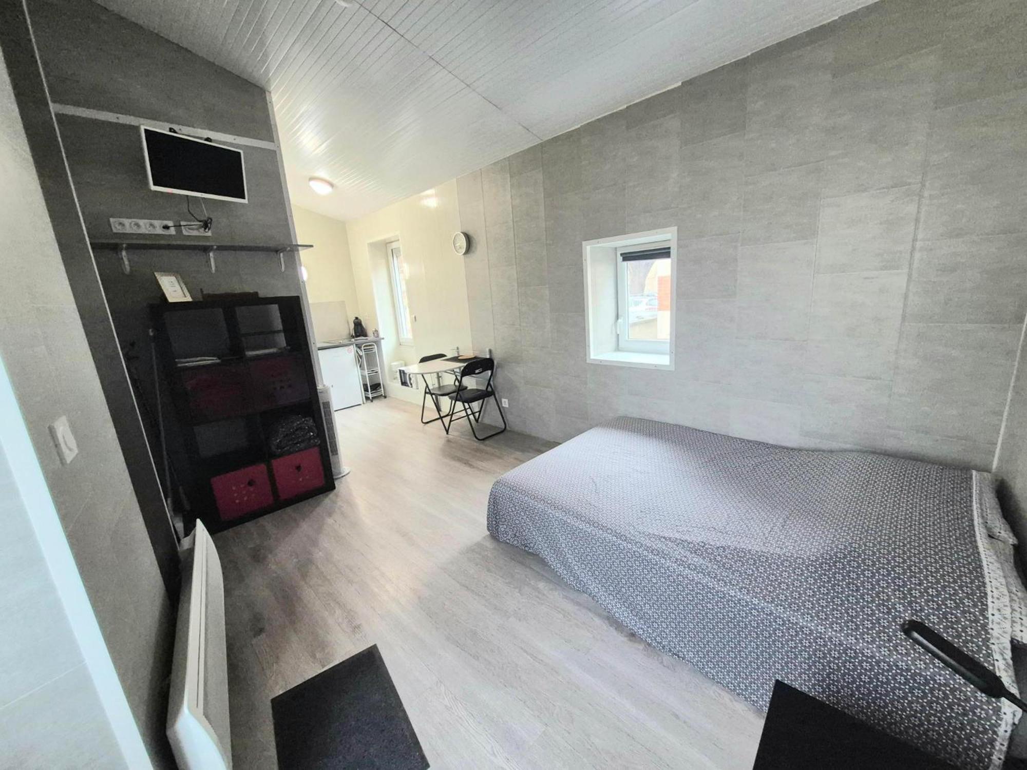 Studio Des Lacs - 2 Pers - Centre-Ville Brassac-les-Mines エクステリア 写真